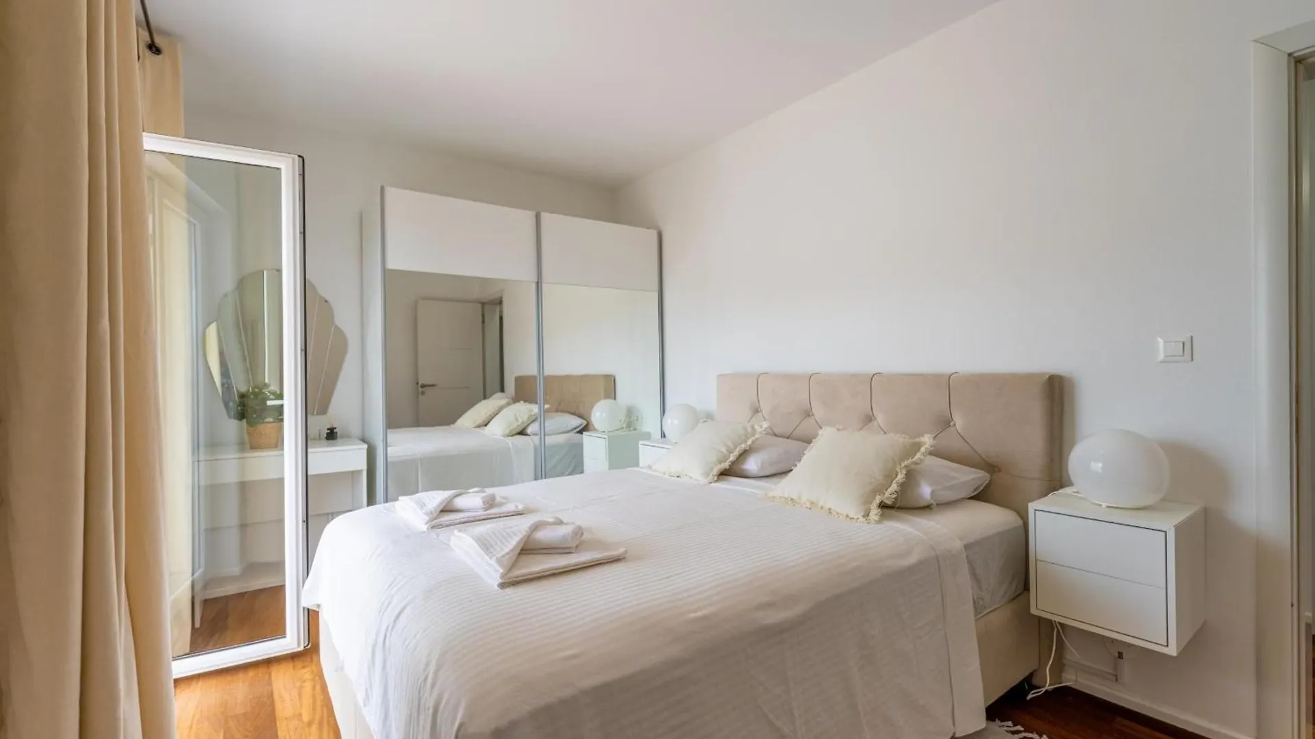 Holiday home 4 Schlafzimmer, 3 Badezimmer, Kueche, Wohnzimmer, Privater Pool, Grill Vodnjan